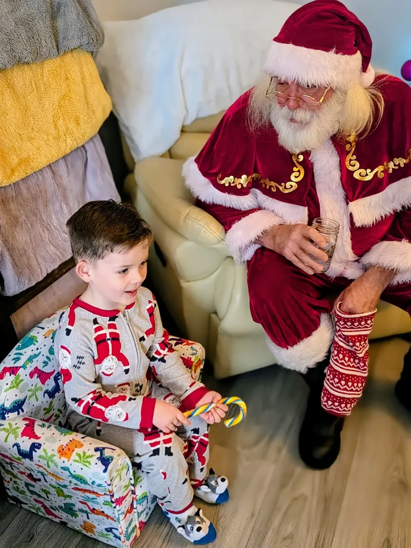 Santa Claus — Private home visits
