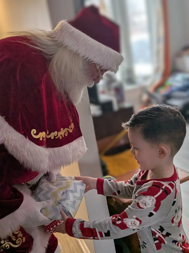 Santa Claus — Private home visits